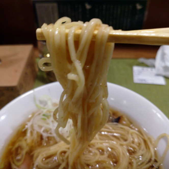 ストレート麺の麺上げ